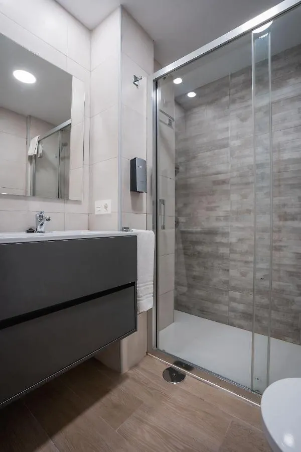 Qh Agua De Cartuja Apartment Granada